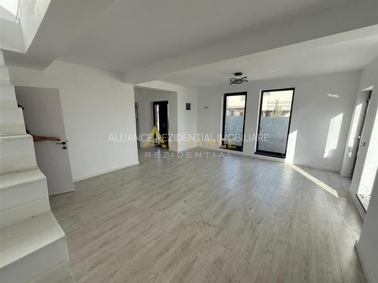 Vila individuala - 4 camere 2 bai - pod - pompa de caldura - - 6