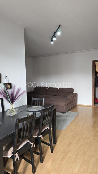 Garsoniera cu vedere superba catre Lacul Plumbuita - 8