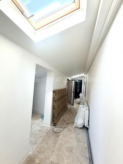 Spatiu pretabul birouri, Salon, Studio in  Mansarda Piata Romana - 8