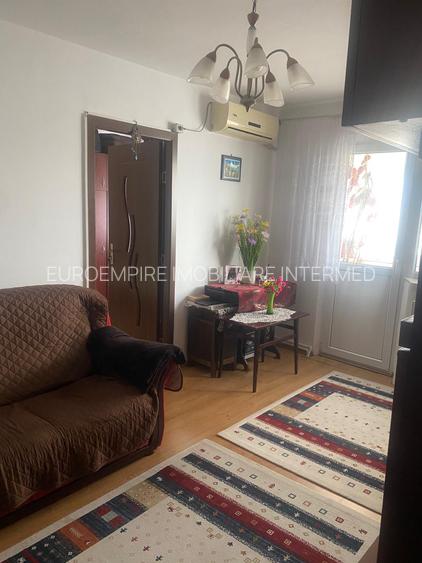 Apartament 2 camere de vanzare zona KM 4-5 - 7