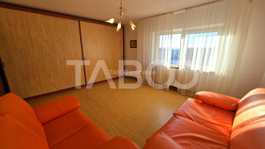 Apartament cu 3 camere 2 bai si balcon de vanzare in Terezian Sibiu - 6