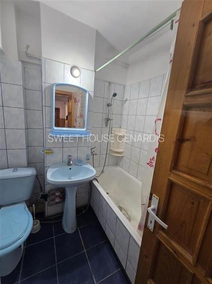 Apartament decomandat cu 3 camere, 2 bai si 3 balcoane  Str. Tabacari, Fagaras - 10