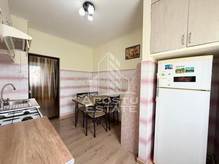 Apartament 3 camere, centrala proprie, Decomandat, Olimpia-Stadion - 9