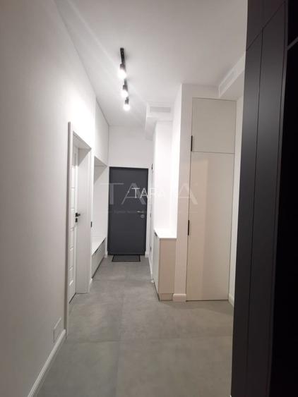 Apartament de vânzare - 5