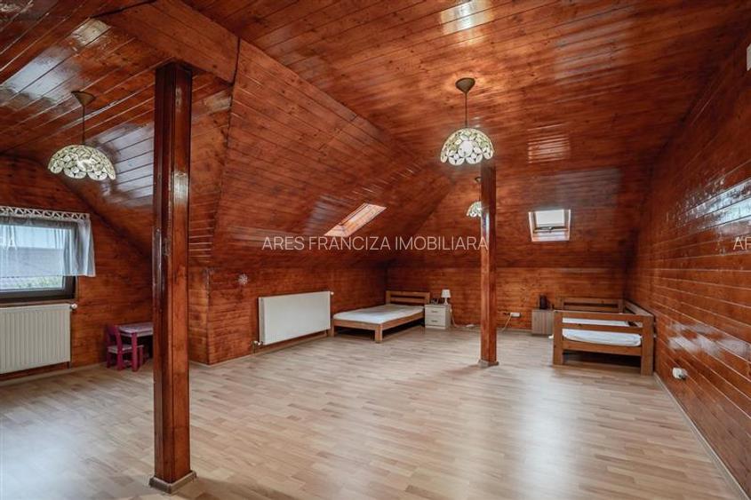 VILA INDIVIDUALA,4 CAMERE,258 MP,TEREN 700 MP,AN 2017 - 21