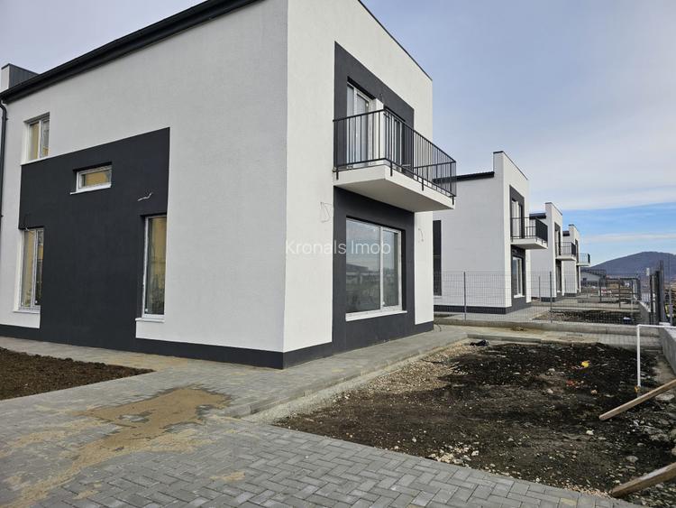 Casa individuala cu patru camere, Primaverii, Sanpetru - 6