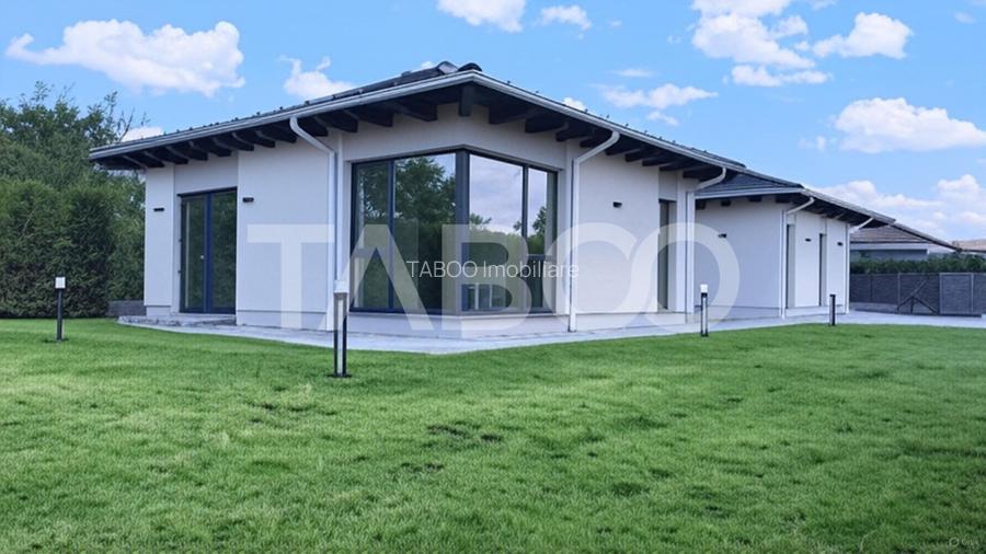 Casa noua de lux model deosebit de vanzare in Sebes - 2