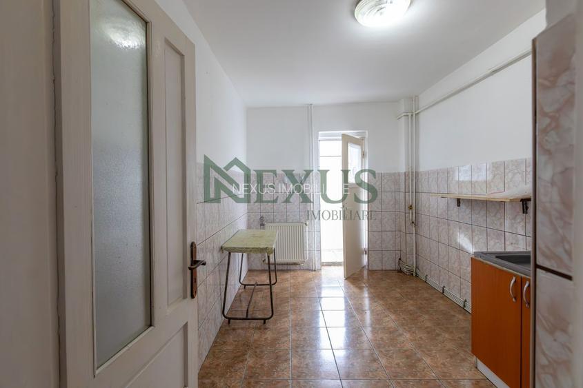 Apartament 3 camere decomandat, Zona Narcisa - 5