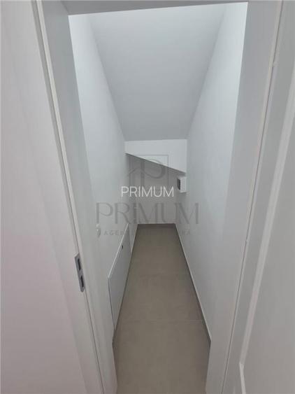 Duplex superb - zona foarte buna - toate utilitatile - gata de mutat - 17