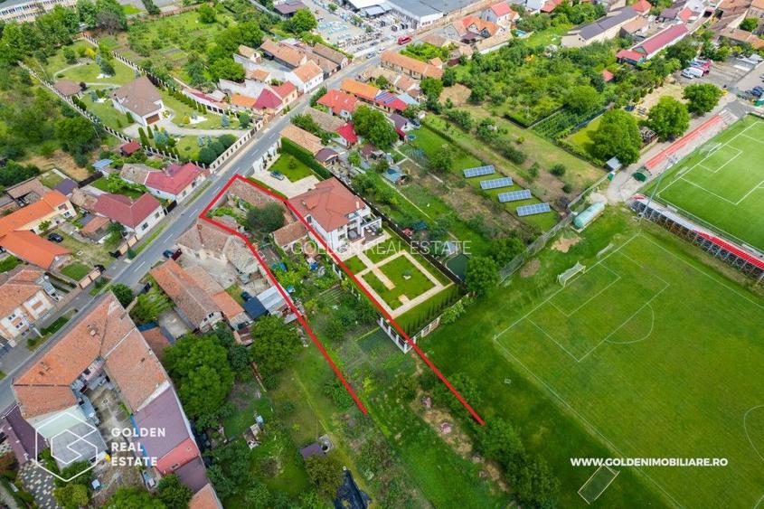Teren intravilan cu casa demolabila, aproximativ 2000 mp, zona Aradul Nou - 5