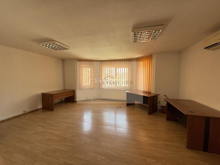 Casa individuala spatioasa, curte si parcare/zona Semicentrala - 3