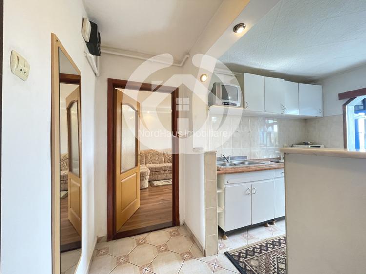 Apartament 2 camere decomandat | Vasile Aaron | Etaj 3 - 5