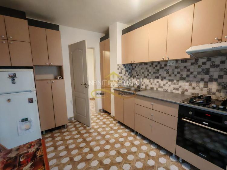 Apartament cu 3 camere de inchiriat - 2
