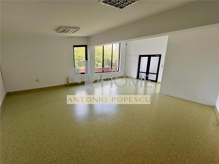 Imobil P+M si curte, pretabil pentru diferite activitati comerciale, Ploiesti, c - 25