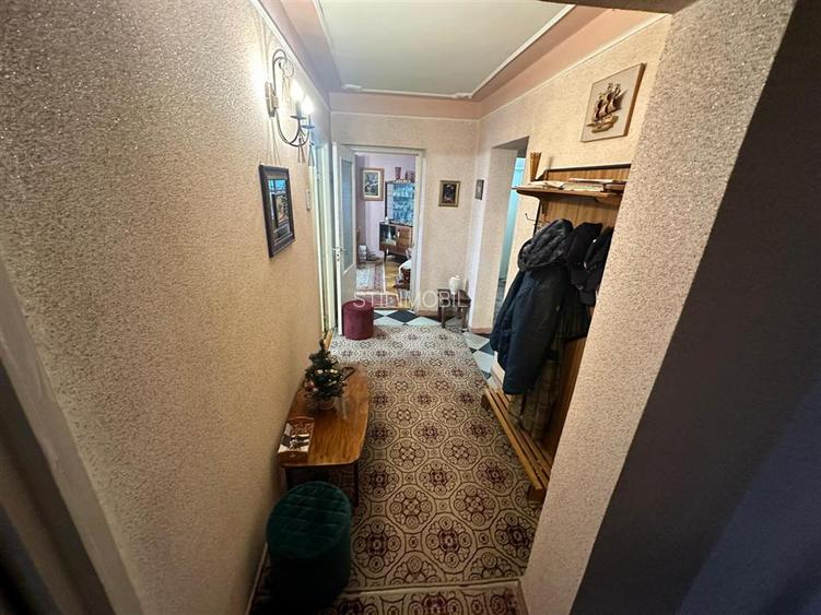 Ap 3 cam decomandat Ultracentral, et 8/10, 65 mp - 5