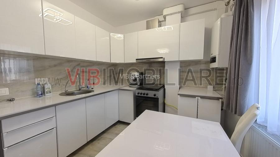 3 Camere - Birou -  Coralilor - Petrom City - 4