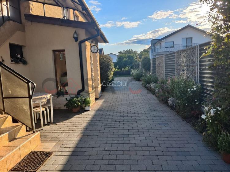 Casă individuală, 5 Camere, Teren  736mp. Garaj, Sânnicoară!! - 2