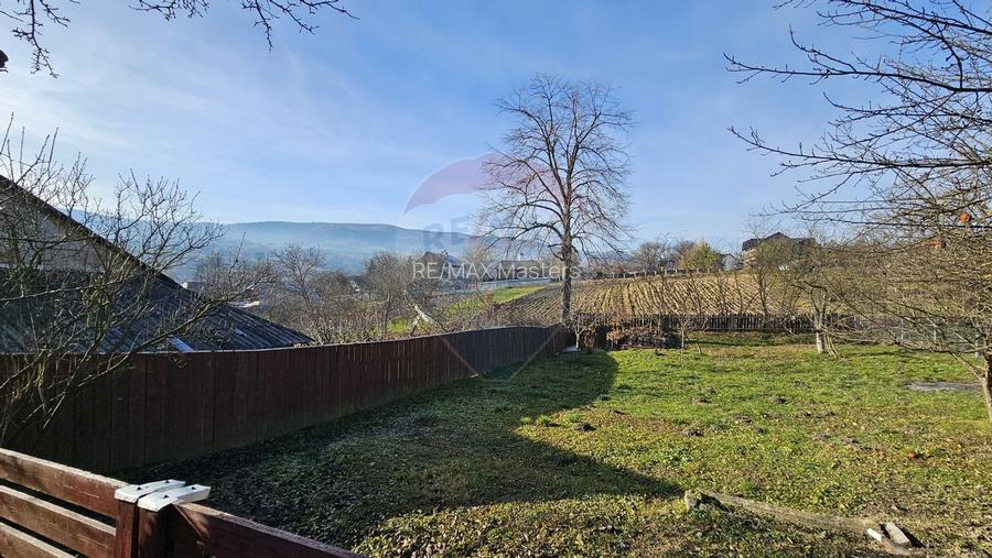 Casă / Vilă cu 3 camere de vânzare-Cacica-Suceava - 13