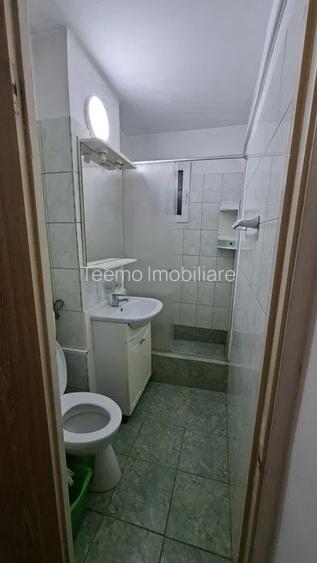 Garsoniera, decomandata, 40 mp, ac, balcon, metrou, 1 Decembrie 1918 - 6