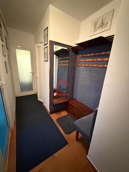 Apartament cu 3 camere, Decomandat, Piata Unirii-Ultra Central
