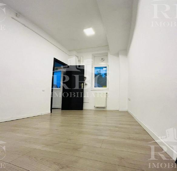 Spatiu pentru birou 45 mp central