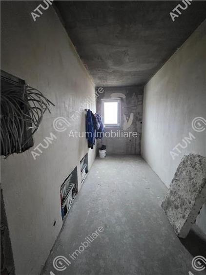 Casa individuala cu 4 camere si curte libera de 340 mp in Cisnadie - 8