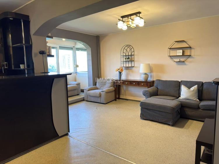 Ap 3 camere, decomandat,etaj 5 – zona Piața Rogerius.Pret 112.000 euro - 9