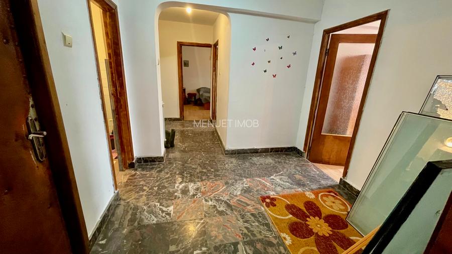 Apartament 3 camere,str.Spitalului - 10