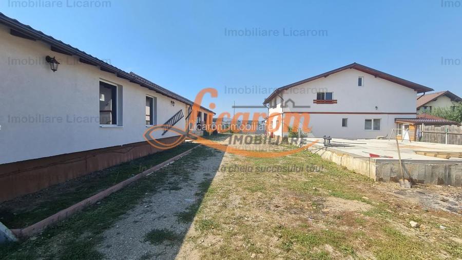 Proprietate in Cristian cu trei constructii+o fundatie,450000euro - 4