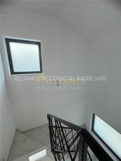 Casa - 4 camere - 144 mp utili - La 5 min de metrou - 15