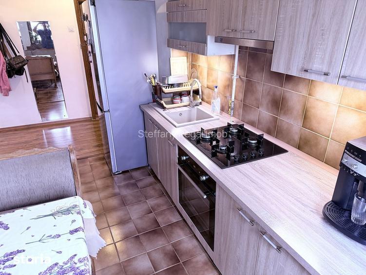 Apartament de Vanzare  3 Camere Crangasi- Centrala proprie - 6