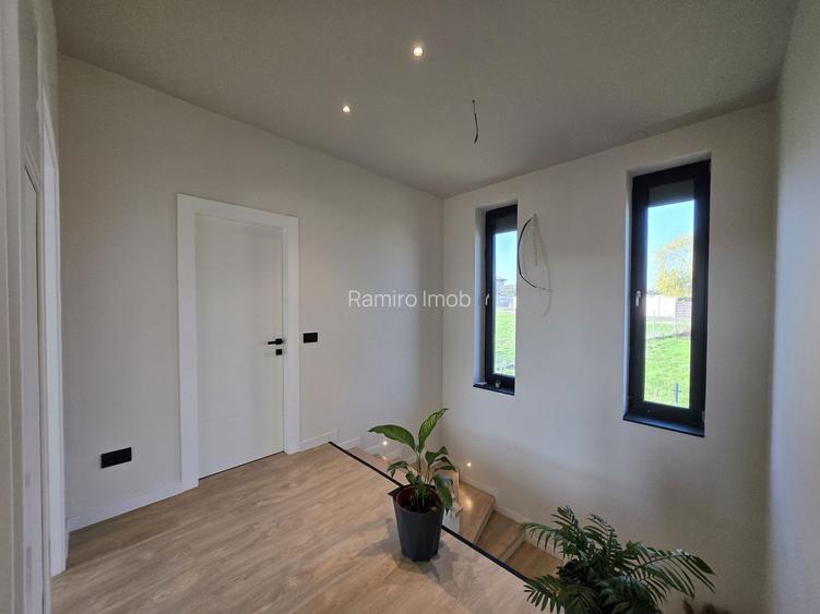 Casa noua 151mp curte 1000m Frumusani mobilata utilata /langa Lac - 7