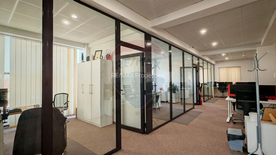 Cladire de birouri de 943.29mp de vânzare în zona Hipodrom 1 - 20