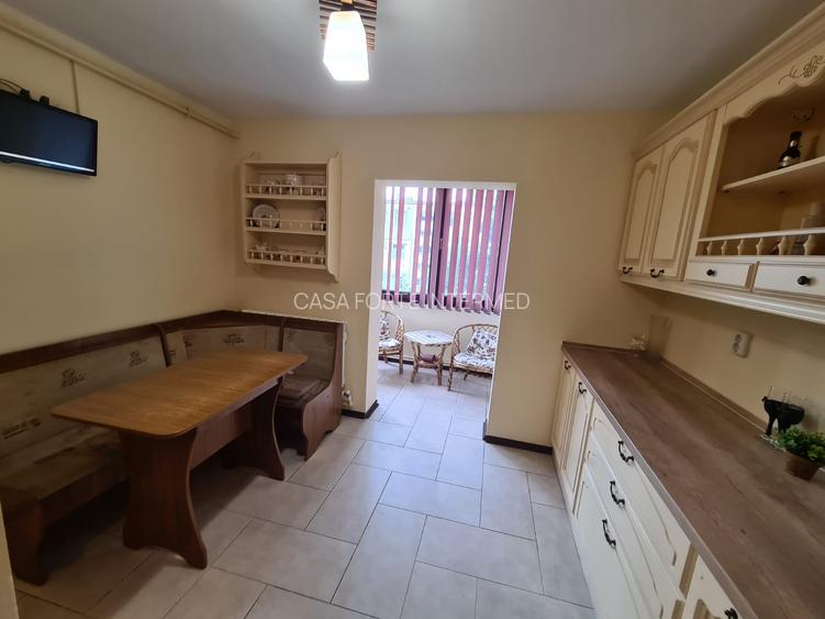 Apartament 3 camere de închiriat -Tomis Nord, zona Cireșica  600  euro - 20