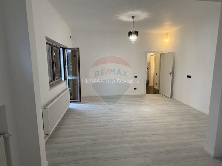 VANZARE Apartament cu 3 camere in zona Dacia - 9