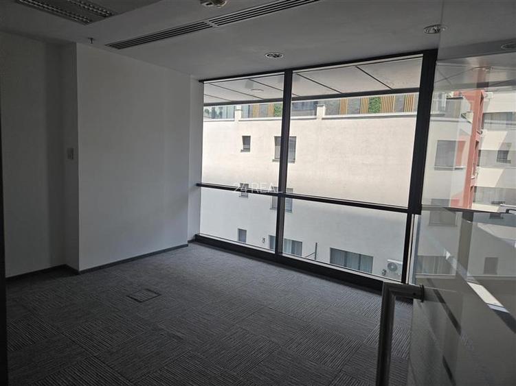 Cubic Center - Birouri de inchiriat de la 300 mp - Pipera, Rond OMV - 5