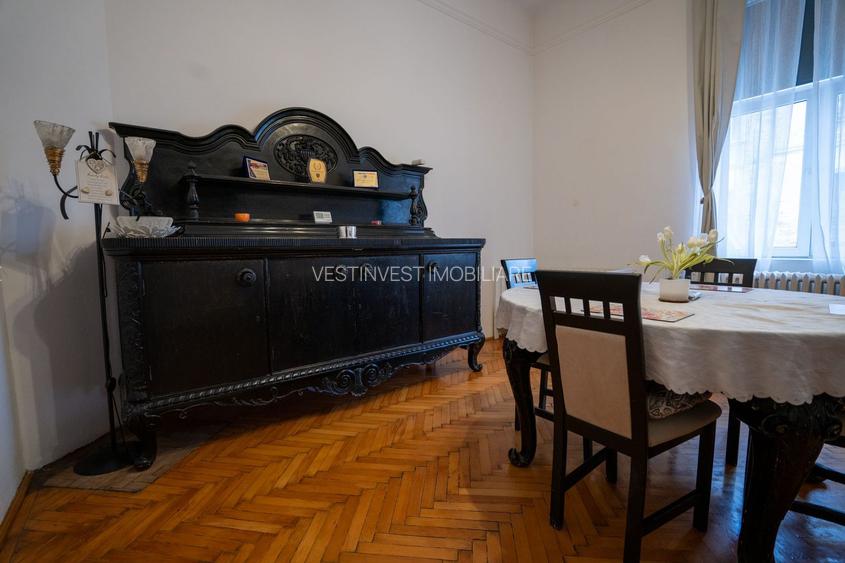 Apartament central de vânzare – la curte comună - Oradea - 5