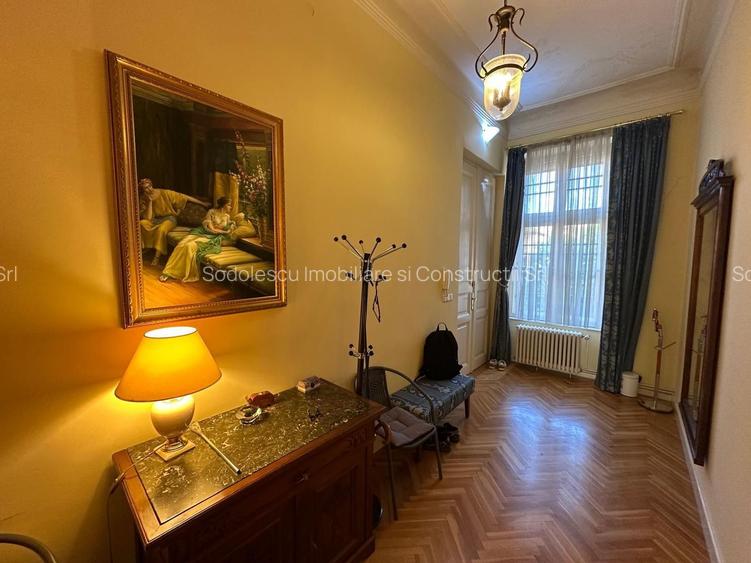 APARTAMENT DEOSEBIT IN ZONA CENTRALA - 38
