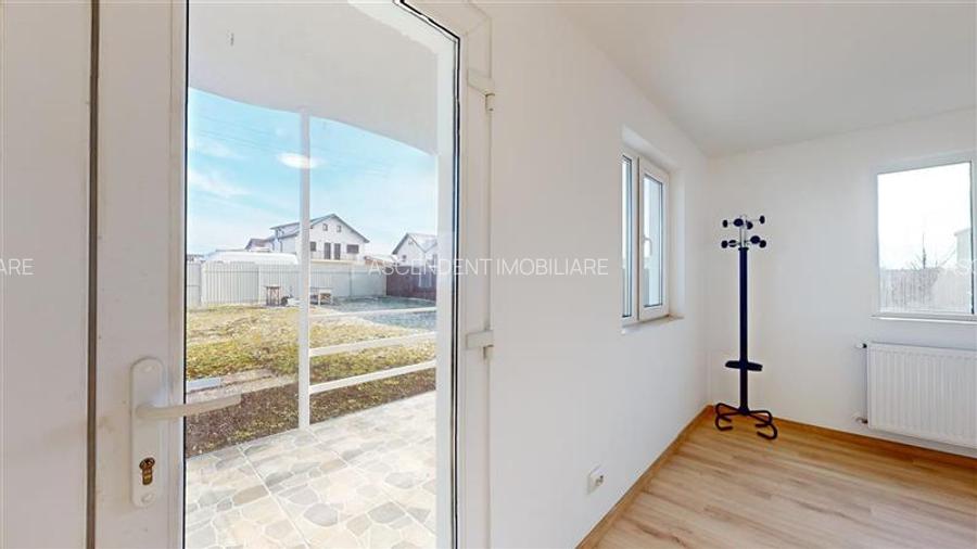 FILM&3D!Calitativa rezidenta, pe unic plan,parc de 1.200 mp, Izvor-Tarlungeni, d - 7