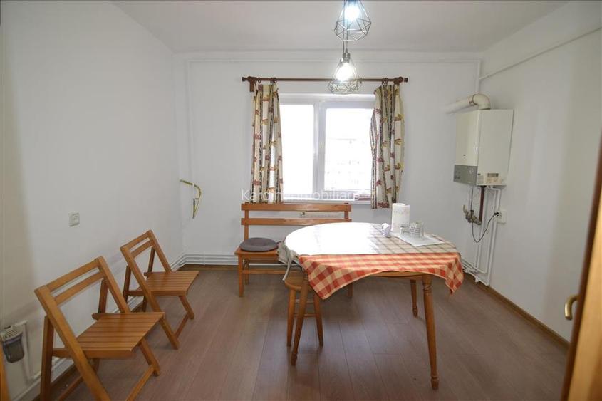 Apartament de 3 camere spațios și bine compartimentat Carpatilor - 5