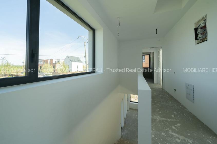 Vilă modernă în Corbeanca | Construcție solidă, 3 dormitoare + birou - 11