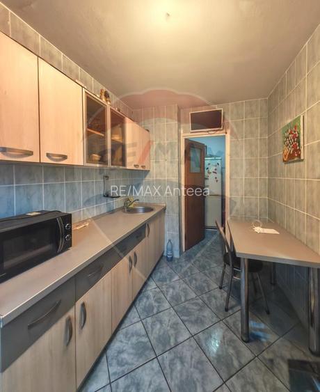 Apartament  3 camere metrou 1 Decembrie 1918 - rezervat - 7