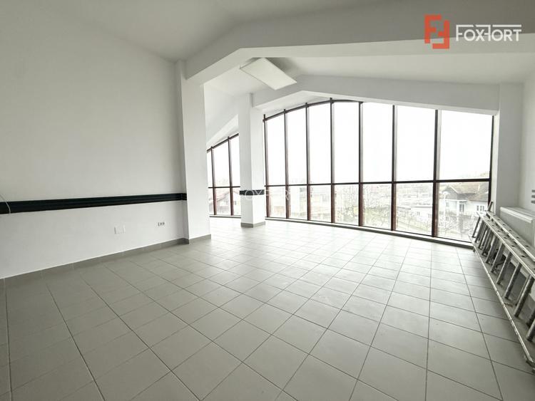 Cladire comerciala cu regim de inaltime P+2 E+M, suprafata 550 mp de inchiriat - 15