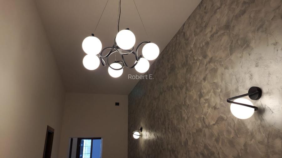 Apartament ultracentral de 154 mp construiți, situat pe Bd. Revoluției   - 8