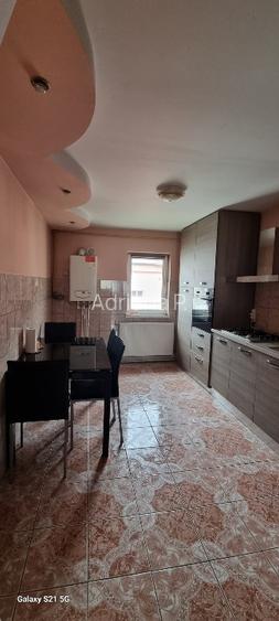 Central, 3 camere, lângă Statiunea Straja - 11