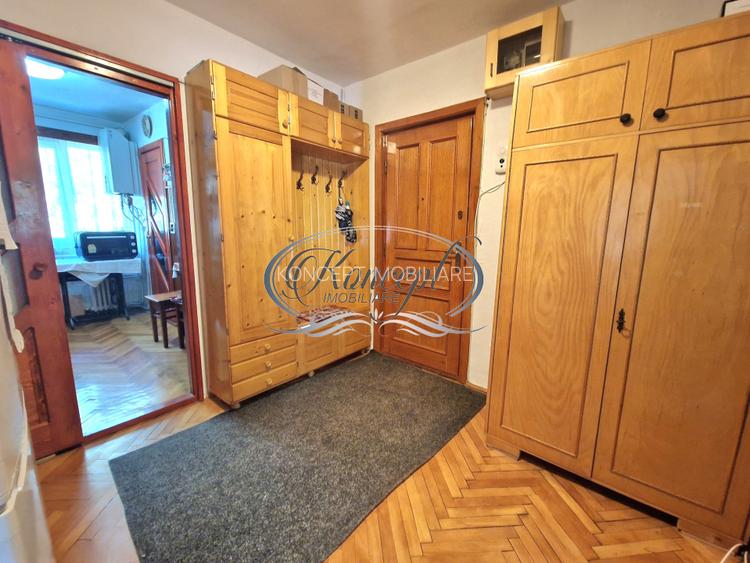 Apartament spatios pe strada Mehedinti - 11
