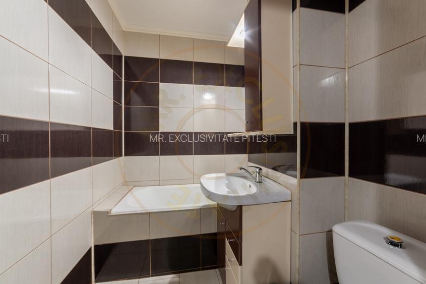 Apartament 3 camere - Gavana, Piata Albina - 9