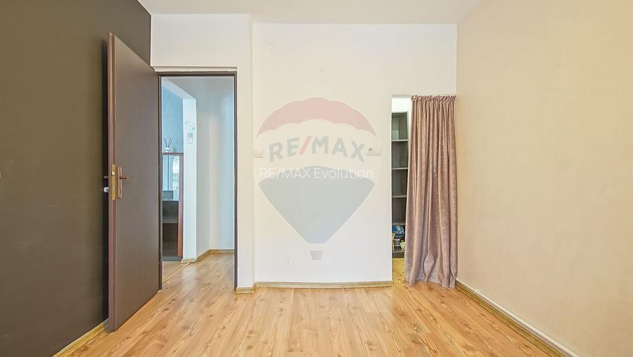 SPATIU 40 MP UTILI CU VAD | BULEVARDUL ALEXANDRU VLAHUTA NR. 21 | - 9