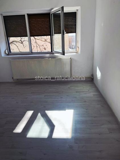 Cameră cămin transformată în APARTAMENT 3 CAMERE – Centrală proprie, Buzău - 2