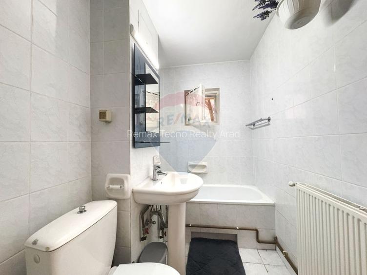 3 camere Complet decomandat  Aradului-Vest Etaj intermediar - 9